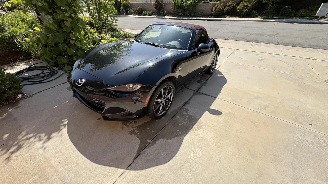 2018 Mazda ND MX-5 Miata - Image 24 of 31