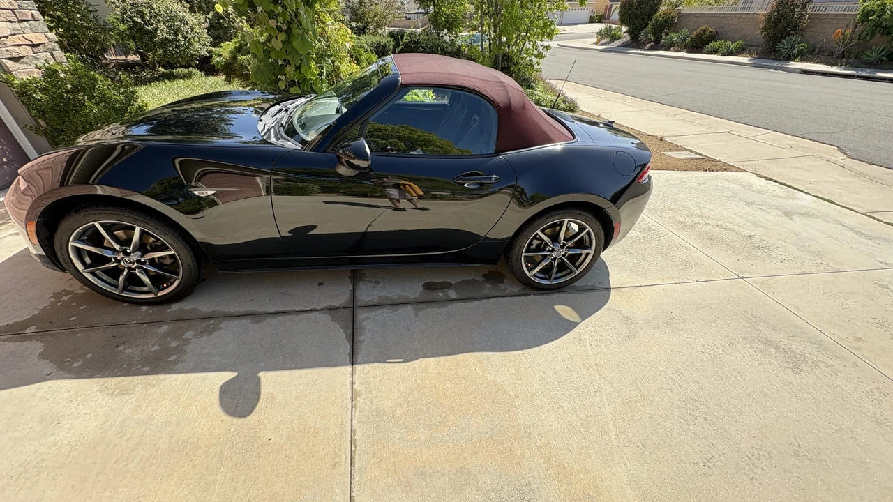 2018 Mazda ND MX-5 Miata - Image 25 of 31