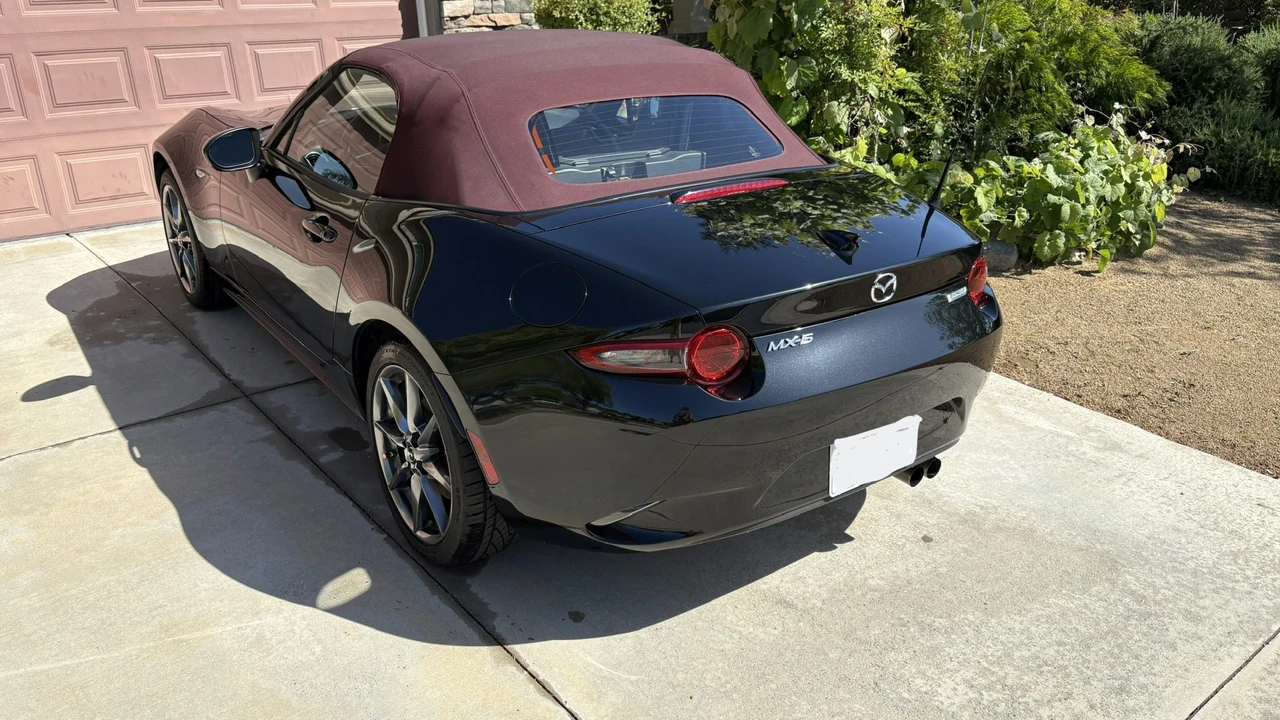 2018 Mazda ND MX-5 Miata - Image 26 of 31