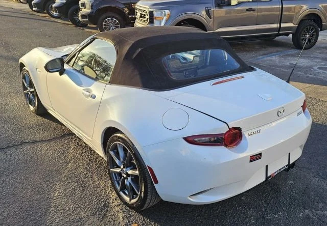 2018 Mazda ND MX-5 Miata - Image 3 of 21