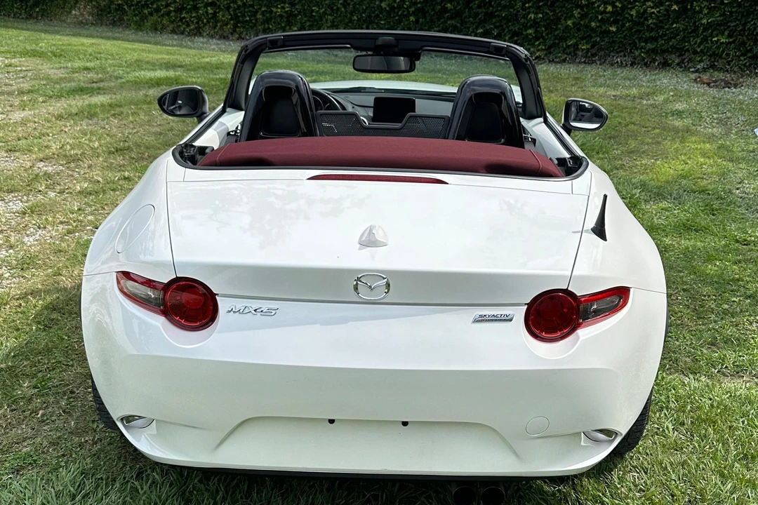 2018 Mazda ND MX-5 Miata - Image 5 of 31
