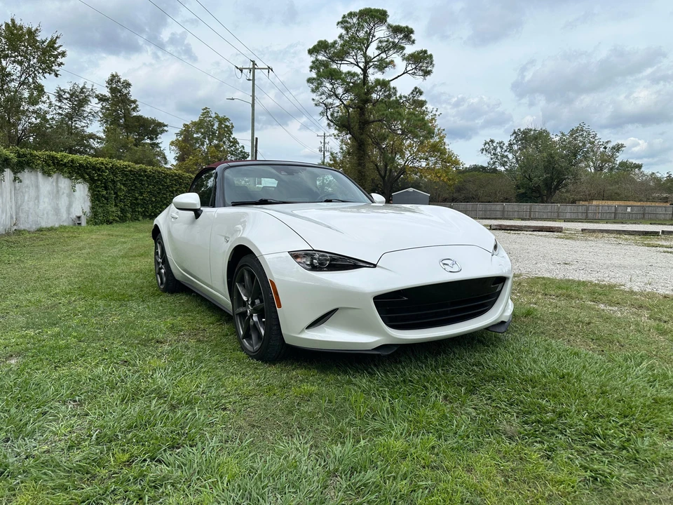 2018 Mazda ND MX-5 Miata - Image 16 of 31