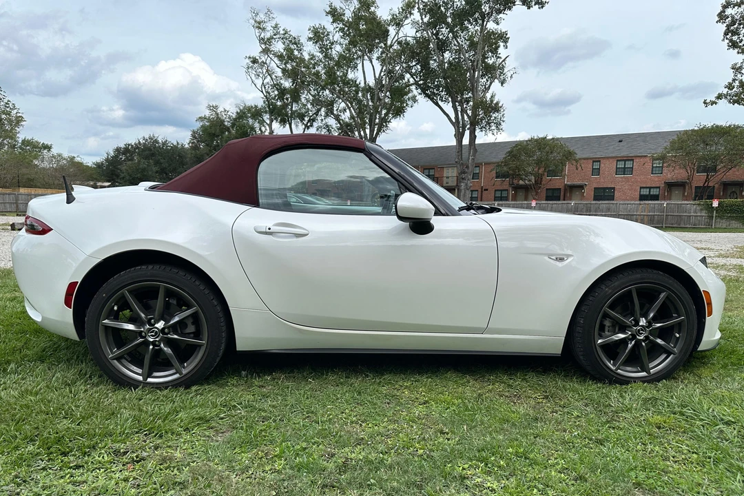 2018 Mazda ND MX-5 Miata - Image 3 of 31