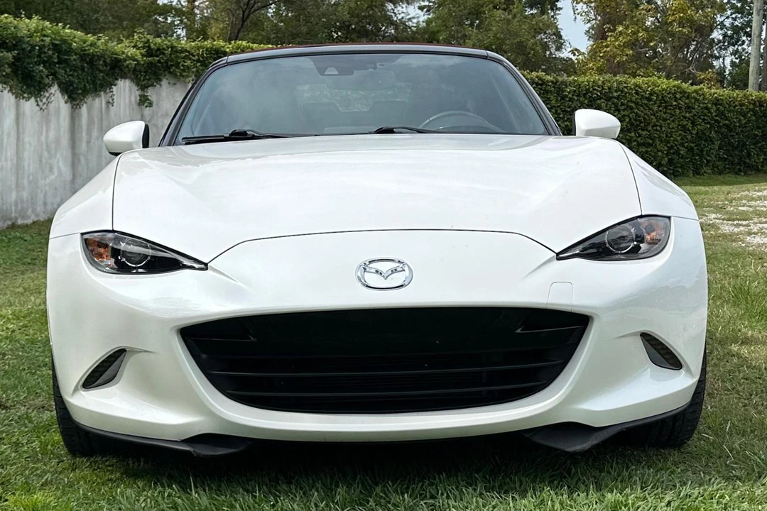 2018 Mazda ND MX-5 Miata - Image 2 of 31