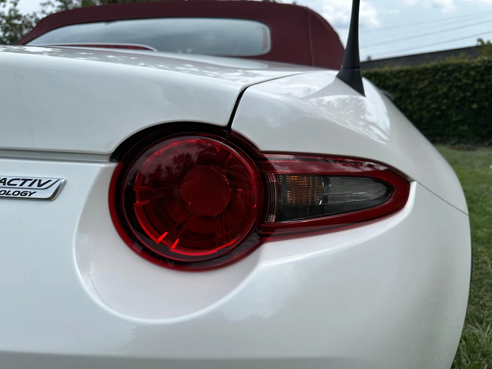 2018 Mazda ND MX-5 Miata - Image 22 of 31