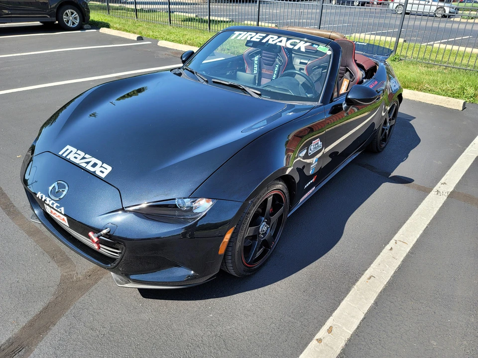 2018 Mazda ND MX-5 Miata - Image 6 of 31