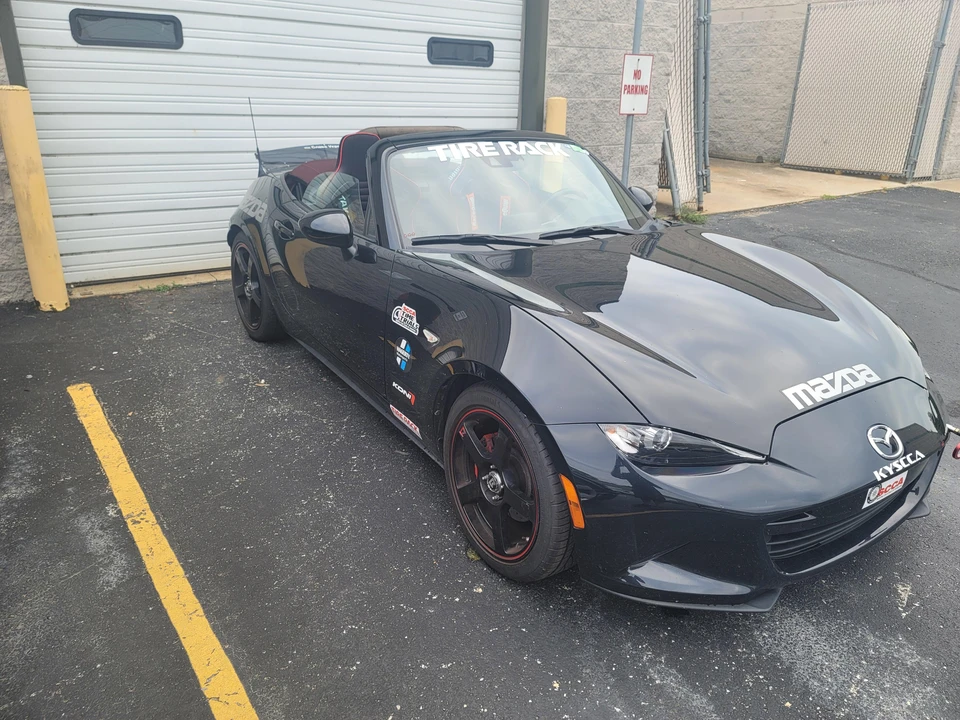 2018 Mazda ND MX-5 Miata - Image 16 of 31