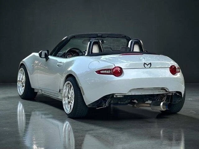2018 Mazda ND MX-5 Miata - Image 4 of 8