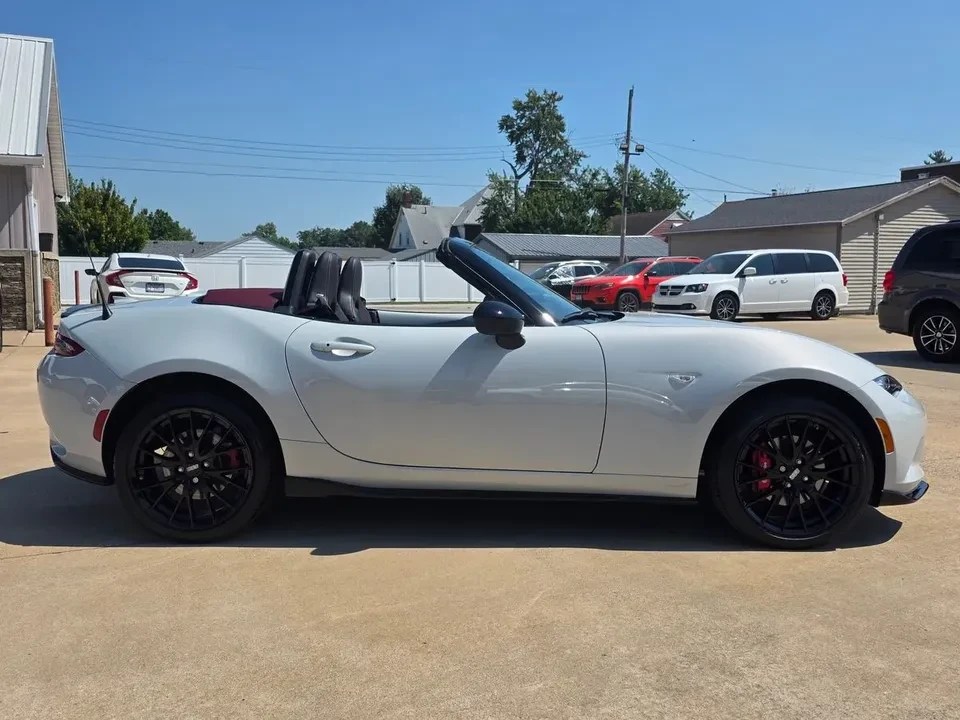 2018 Mazda ND MX-5 Miata - Image 9 of 20