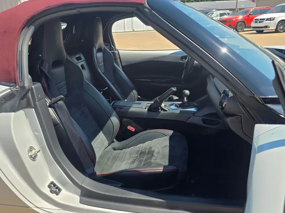 2018 Mazda ND MX-5 Miata - Image 2 of 20