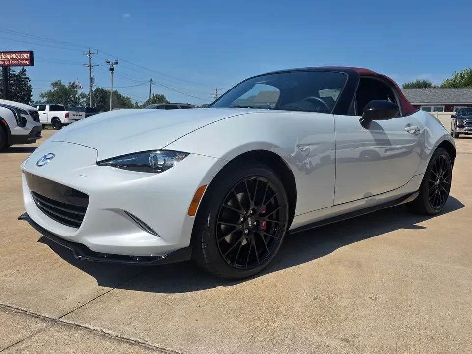 2018 Mazda ND MX-5 Miata - Image 11 of 20