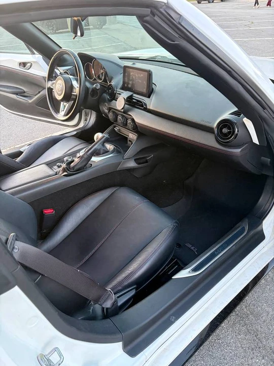 2018 Mazda ND MX-5 Miata - Image 7 of 12