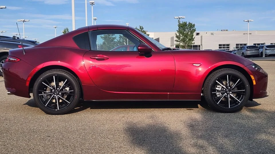 2018 Mazda ND MX-5 Miata - Image 10 of 10