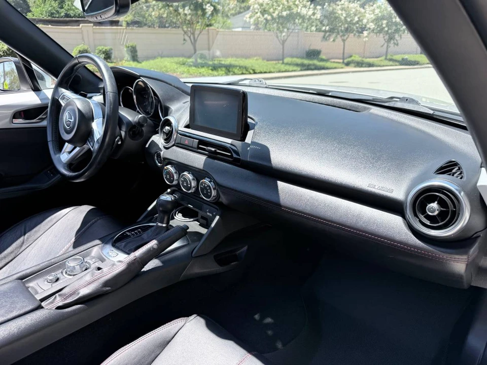 2018 Mazda ND MX-5 Miata - Image 9 of 16