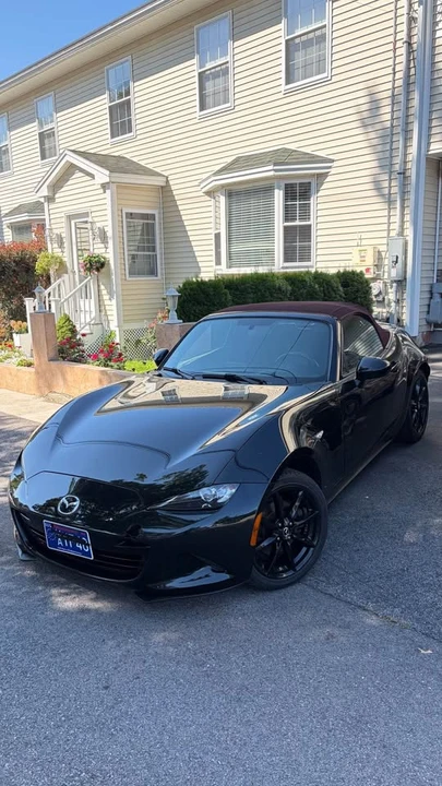2018 Mazda ND MX-5 Miata - Image 9 of 15