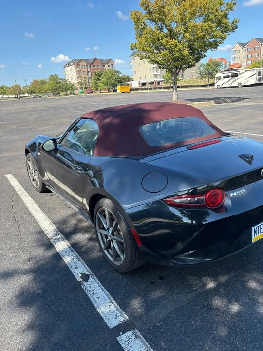 2018 Mazda ND MX-5 Miata - Image 5 of 10