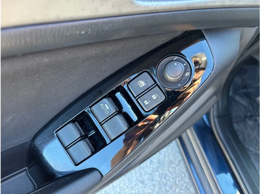 2018 Mazda Mazda 3 3rd Gen - Image 17 of 21