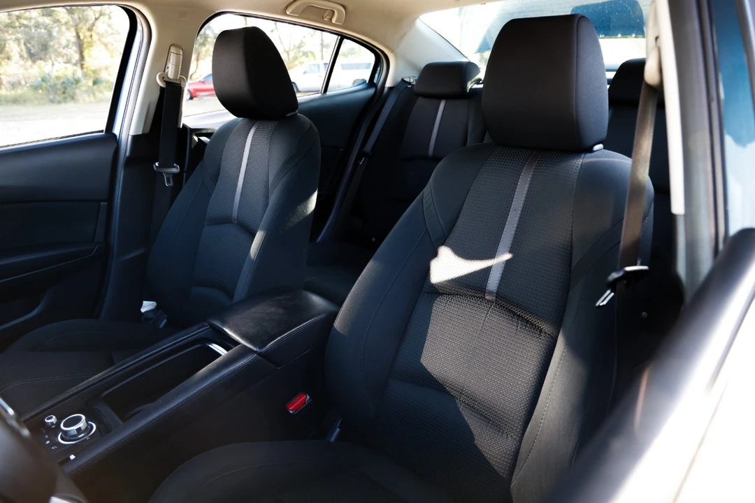 2018 Mazda Mazda 3 3rd Gen - Image 6 of 12