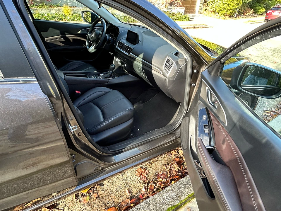 2018 Mazda Mazda 3 3rd Gen - Image 15 of 21