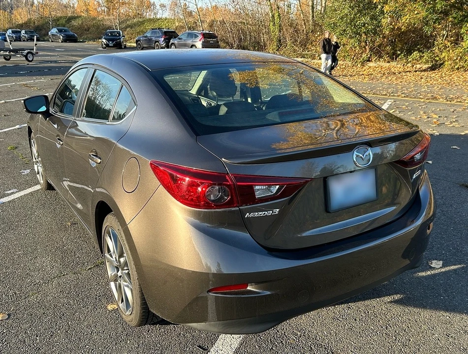 2018 Mazda Mazda 3 3rd Gen - Image 6 of 21