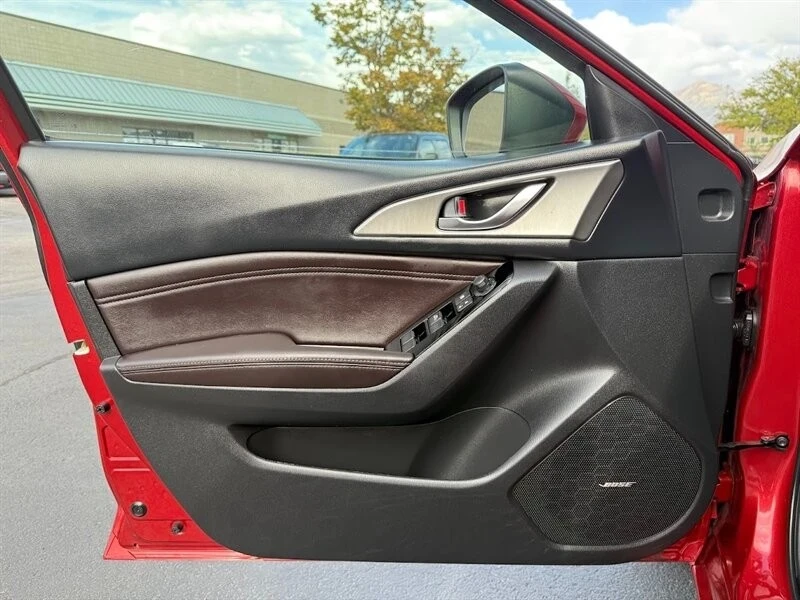 2018 Mazda Mazda 3 3rd Gen - Image 4 of 12