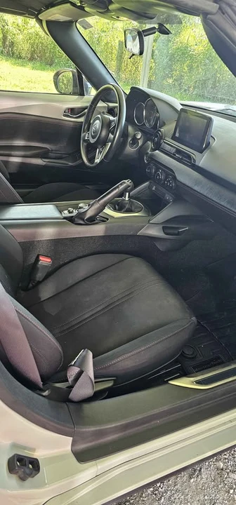 2018 Mazda ND MX-5 Miata - Image 9 of 12
