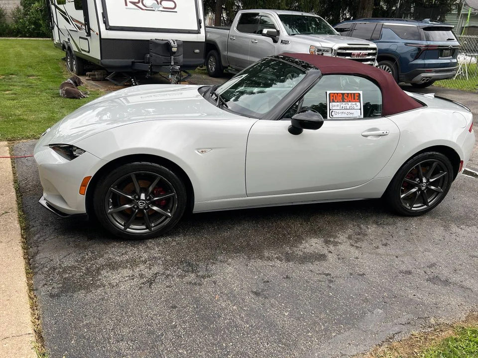 2018 Mazda ND MX-5 Miata - Image 10 of 11