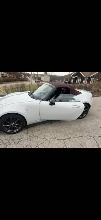 2018 Mazda ND MX-5 Miata - Image 4 of 11