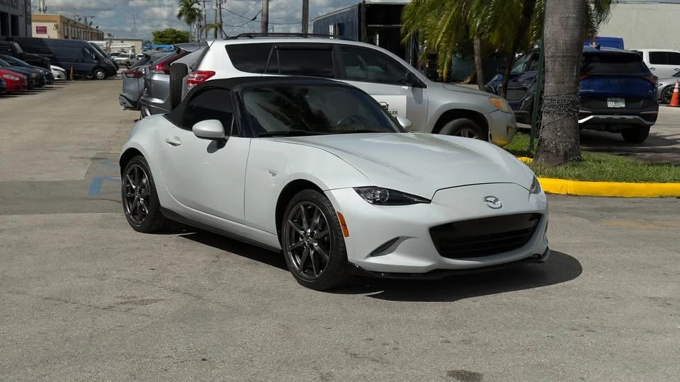 2018 Mazda ND MX-5 Miata - Image 4 of 7