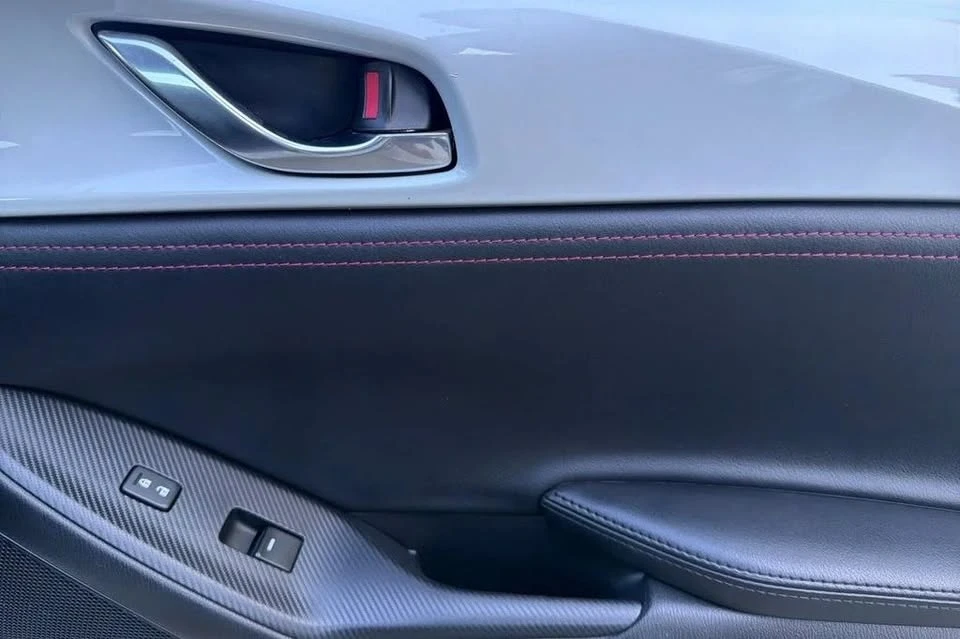 2018 Mazda ND MX-5 Miata - Image 17 of 18