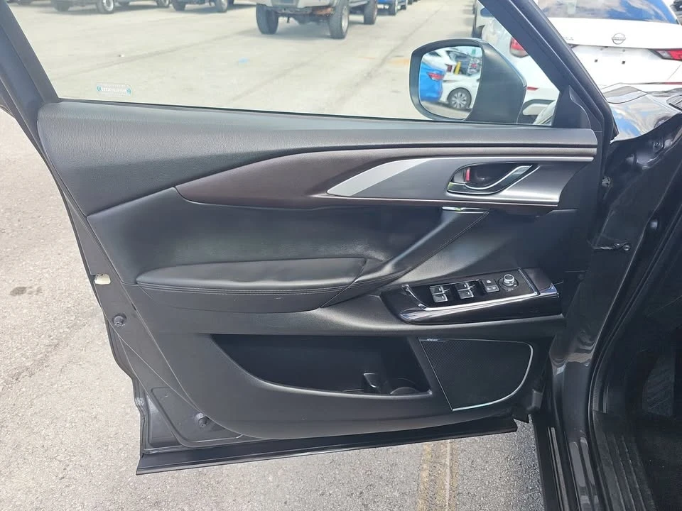2018 Mazda CX-9 - Image 17 of 20
