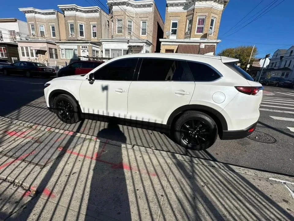 2018 Mazda CX-9 - Image 2 of 12