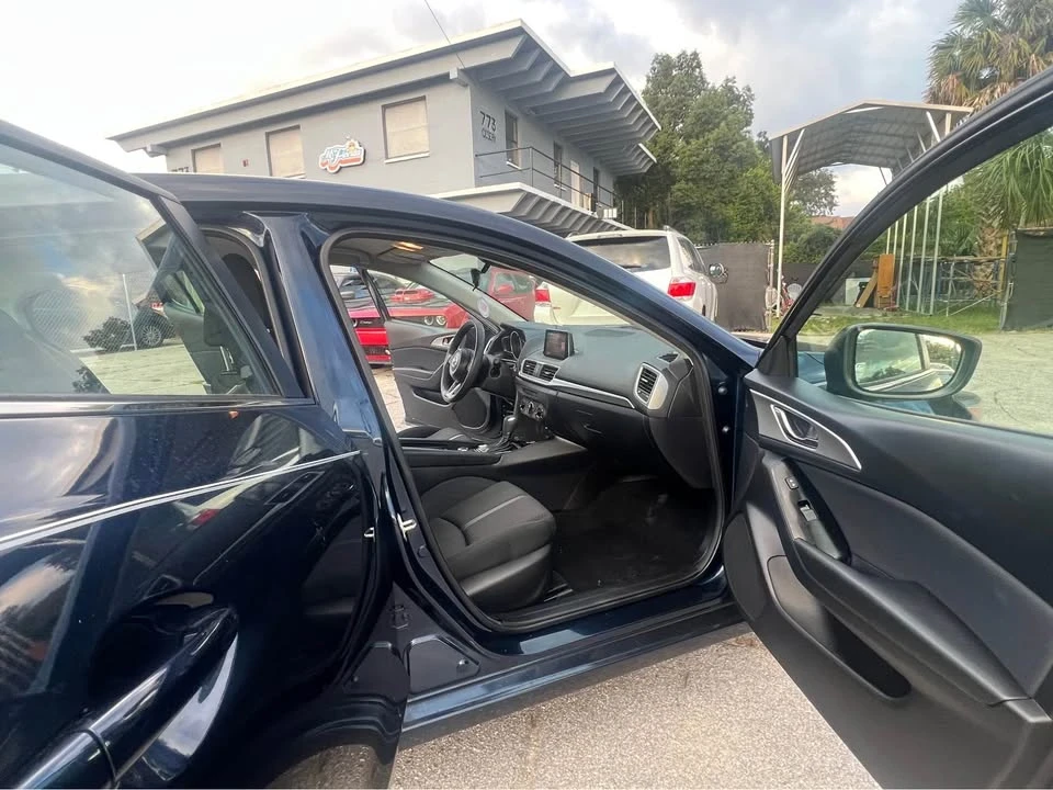 2018 Mazda Mazda 3 3rd Gen - Image 8 of 18