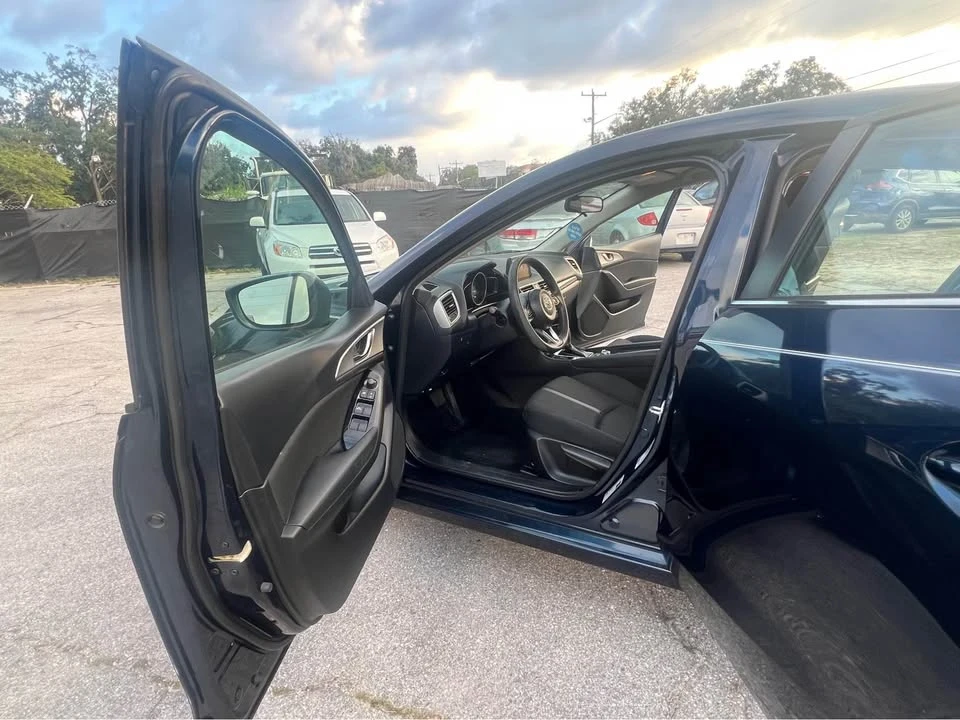 2018 Mazda Mazda 3 3rd Gen - Image 13 of 18