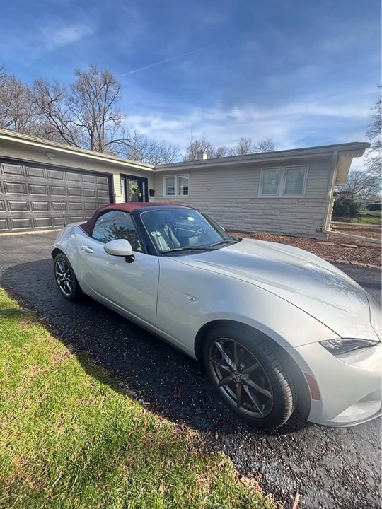 2018 Mazda ND MX-5 Miata - Image 2 of 8
