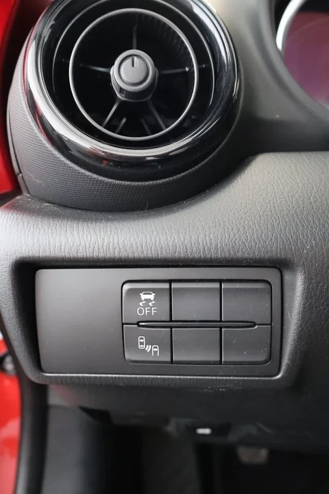 2018 Mazda ND MX-5 Miata - Image 16 of 20