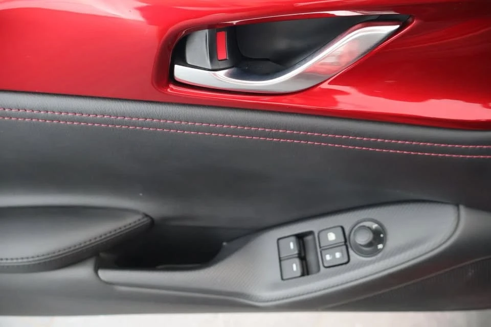 2018 Mazda ND MX-5 Miata - Image 19 of 20