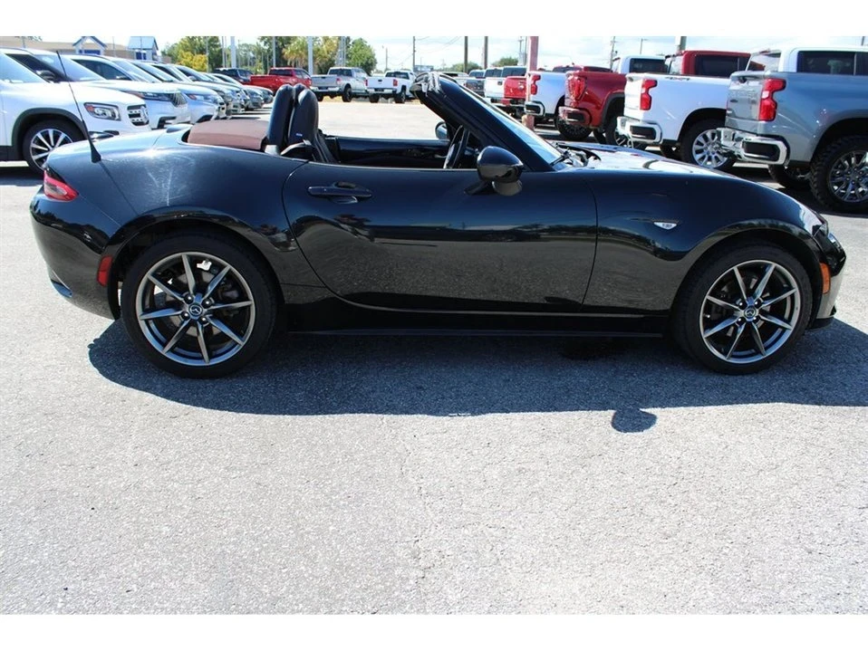 2018 Mazda ND MX-5 Miata - Image 11 of 18