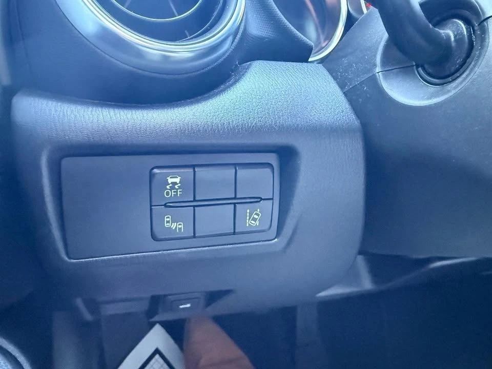 2018 Mazda ND MX-5 Miata - Image 9 of 16