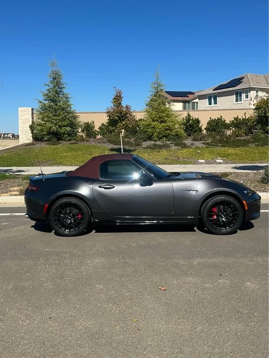 2018 Mazda ND MX-5 Miata - Image 2 of 16