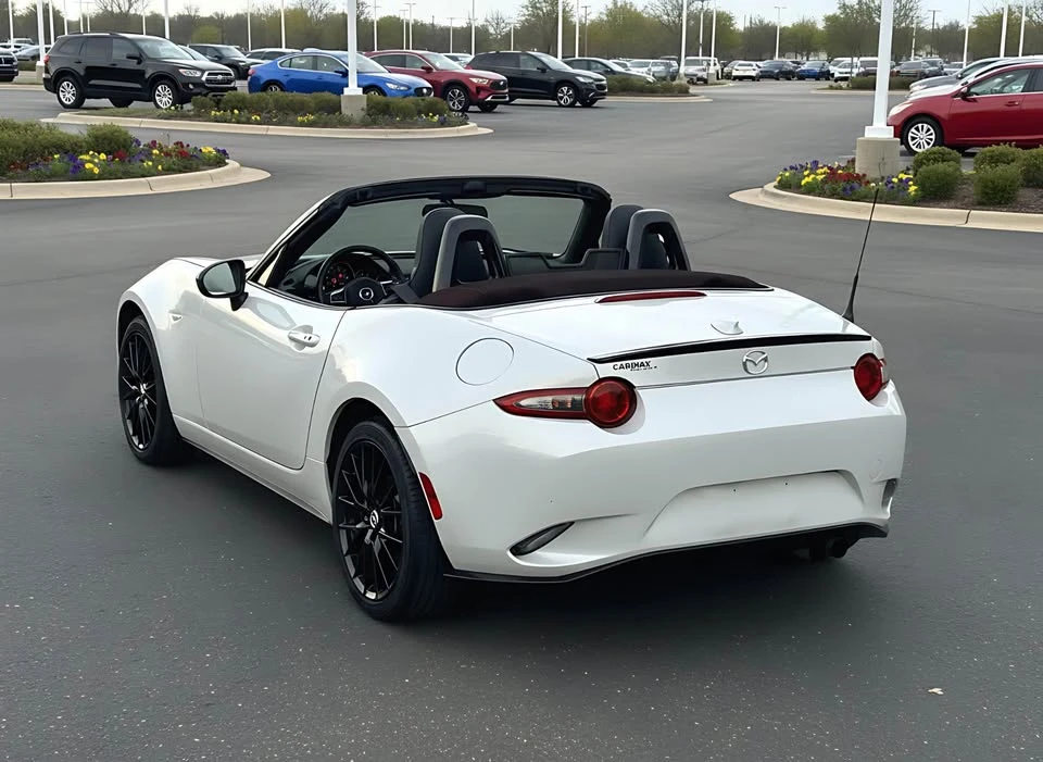 2018 Mazda ND MX-5 Miata - Image 8 of 16
