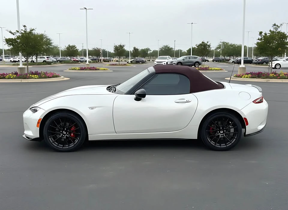 2018 Mazda ND MX-5 Miata - Image 2 of 16