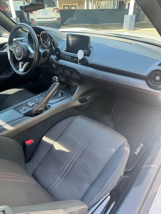 2018 Mazda ND MX-5 Miata - Image 12 of 15