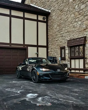 2018 Mazda MX-5 Miata Club Convertible
