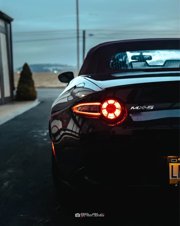 2018 Mazda ND MX-5 Miata - Image 6 of 7