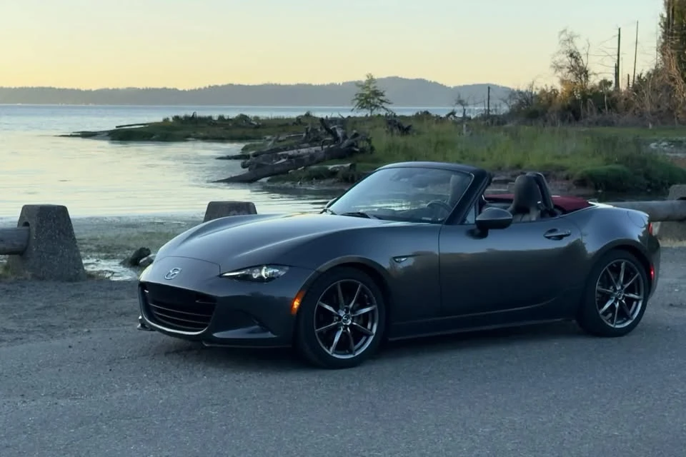 2018 Mazda ND MX-5 Miata - Image 2 of 20