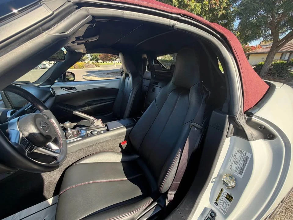 2018 Mazda ND MX-5 Miata - Image 17 of 18