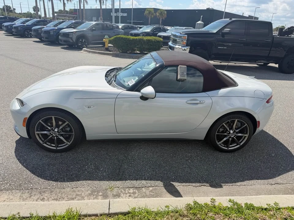 2018 Mazda ND MX-5 Miata - Image 4 of 8