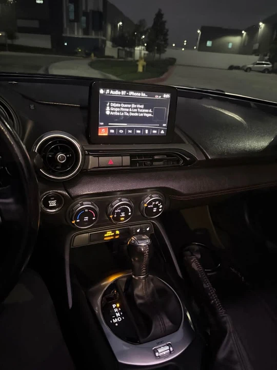 2018 Mazda ND MX-5 Miata - Image 17 of 18