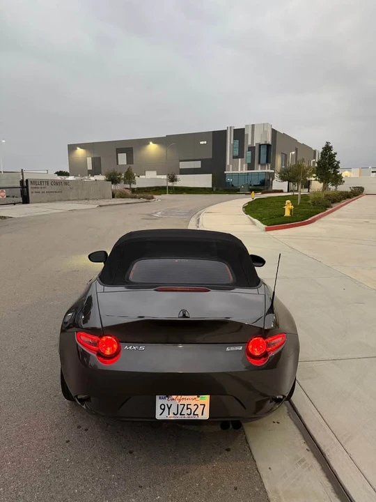2018 Mazda ND MX-5 Miata - Image 5 of 18
